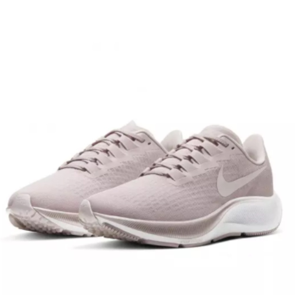 Nike Women's Running Shoe